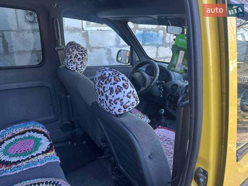 Минивэн Renault Kangoo 1999 в Ичне