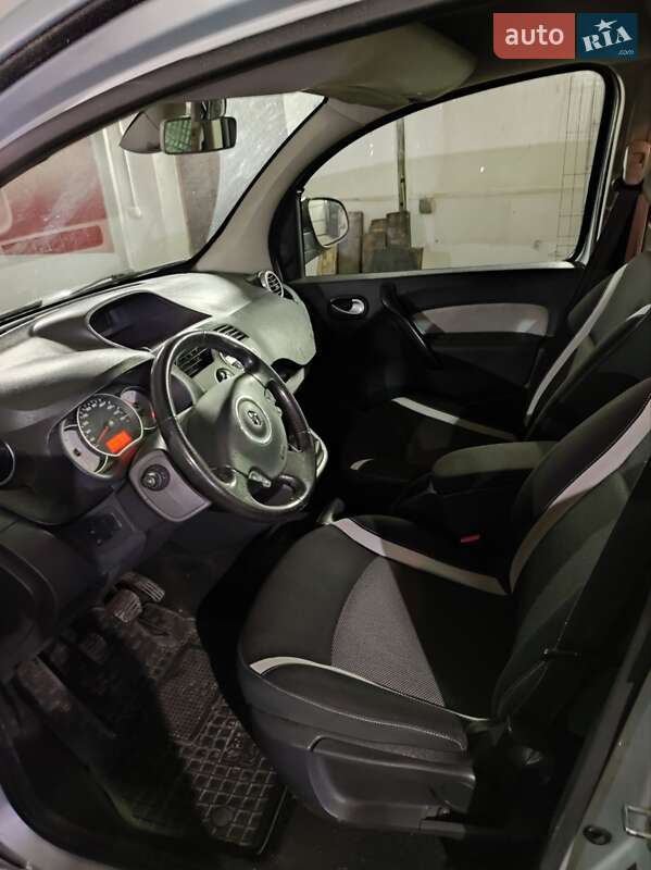 Минивэн Renault Kangoo 2012 в Запорожье фото 2 Минивэн Renault Kangoo 2012 в Запорожье