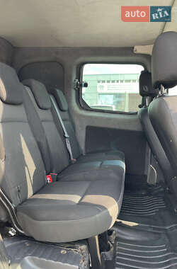 Минивэн Renault Kangoo 2013 в 