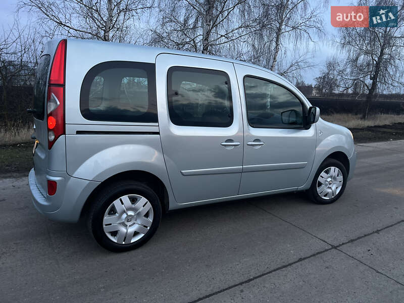 Мінівен Renault Kangoo 2009 в Сумах