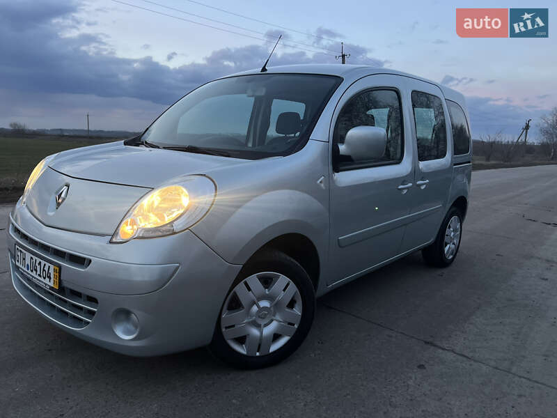Мінівен Renault Kangoo 2009 в Сумах
