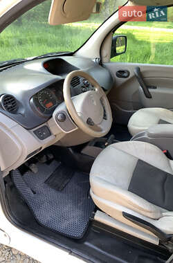 Минивэн Renault Kangoo 2011 в 