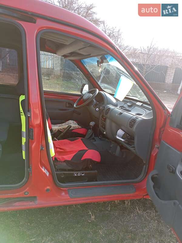 Минивэн Renault Kangoo 1998 в Новой Одессе