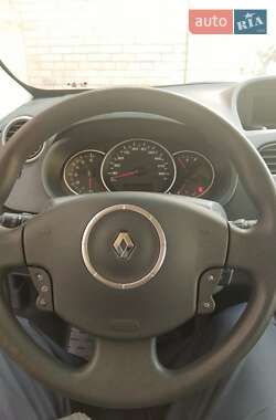 Минивэн Renault Kangoo 2012 в 