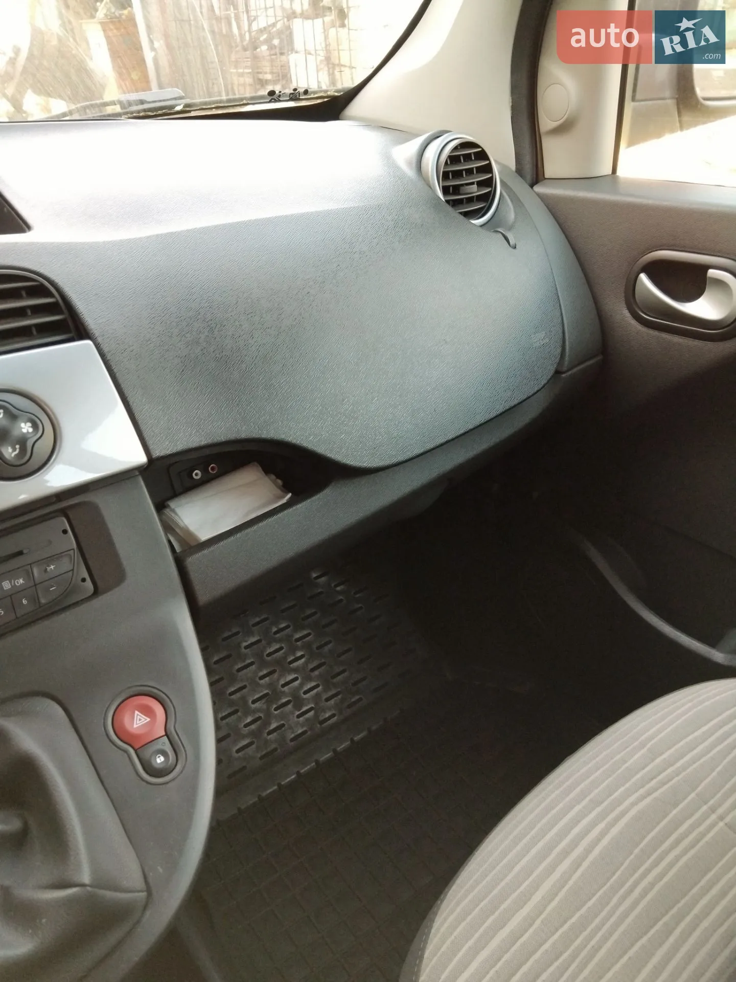 2012 Renault Kangoo - мініатюра 33