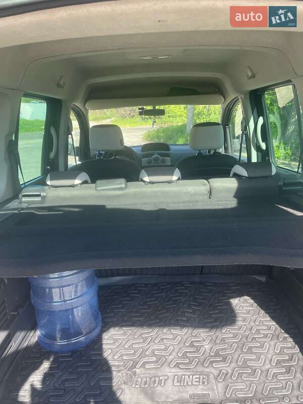 Минивэн Renault Kangoo 2013 в Днепре