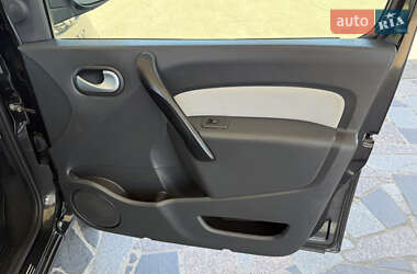 Мінівен Renault Kangoo 2015 в 