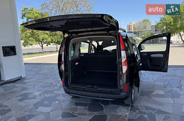 Мінівен Renault Kangoo 2015 в 