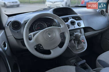 Мінівен Renault Kangoo 2010 в 