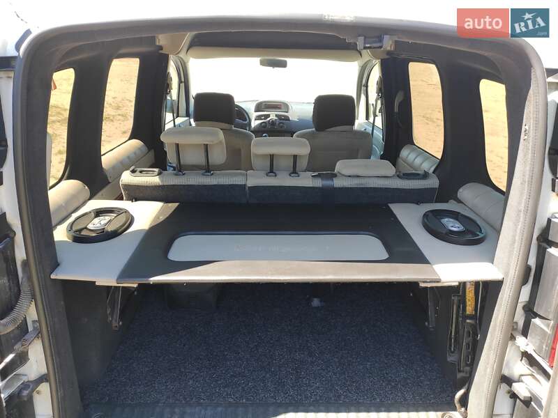 Минивэн Renault Kangoo 2010 в Барышевке фото 13 Минивэн Renault Kangoo 2010 в Барышевке
