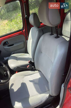 Минивэн Renault Kangoo 2004 в 