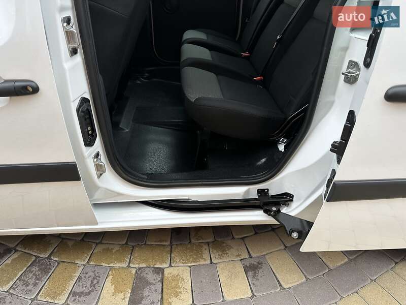 Мінівен Renault Kangoo 2019 в Хмельницькому