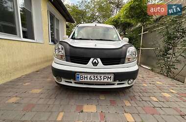 Минивэн Renault Kangoo 2008 в Измаиле