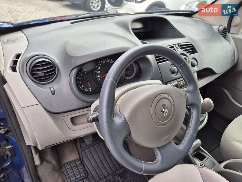 Мінівен Renault Kangoo 2010 в Сумах