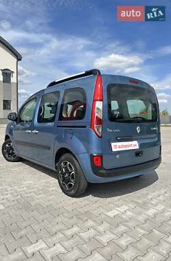 Минивэн Renault Kangoo 2013 в 