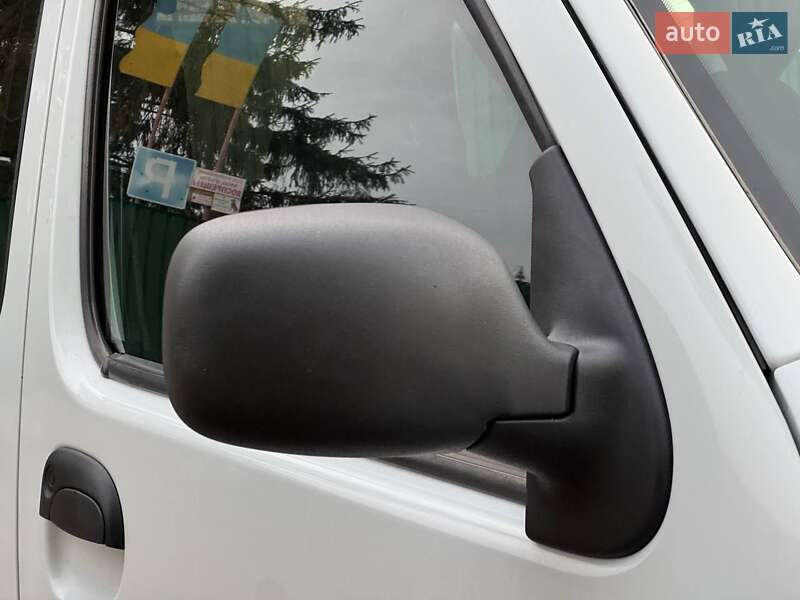 Минивэн Renault Kangoo 2007 в Ахтырке