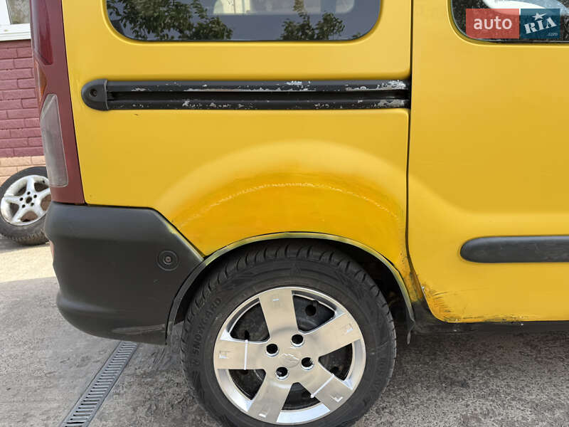 Минивэн Renault Kangoo 2000 в Изяславе
