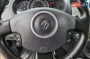 Минивэн Renault Kangoo 2011 в 