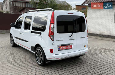 Минивэн Renault Kangoo 2015 в 