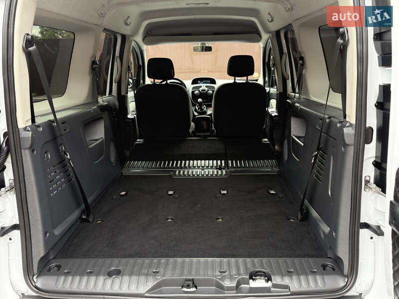Мінівен Renault Kangoo 2015 в Києві