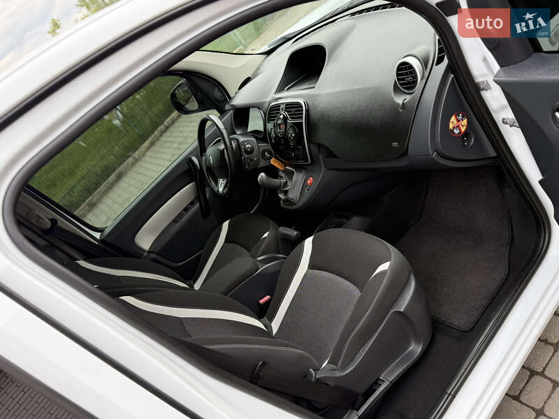 Мінівен Renault Kangoo 2015 в Києві