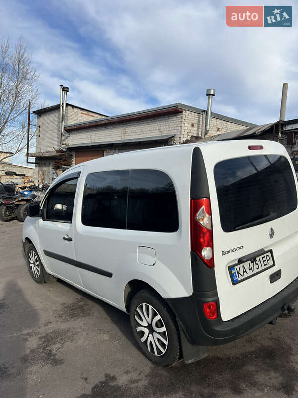 Мінівен Renault Kangoo 2010 в Києві