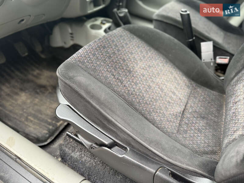 Мінівен Renault Kangoo 2005 в Рівному