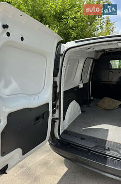 Грузовой фургон Renault Kangoo 2020 в 