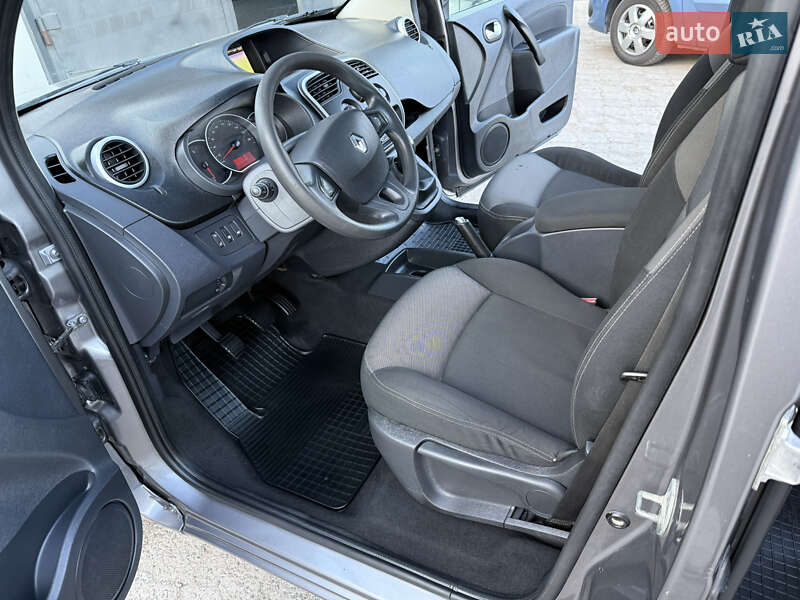 Мінівен Renault Kangoo 2018 в Дніпрі