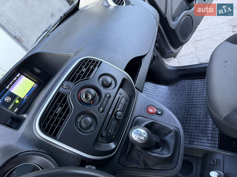 Мінівен Renault Kangoo 2018 в Дніпрі