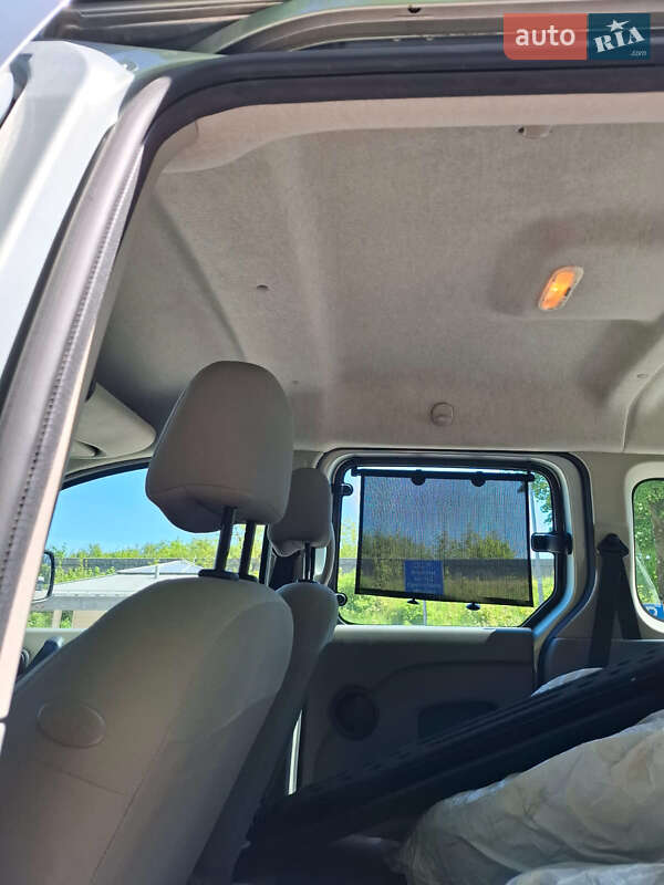 Минивэн Renault Kangoo 2008 в Луцке