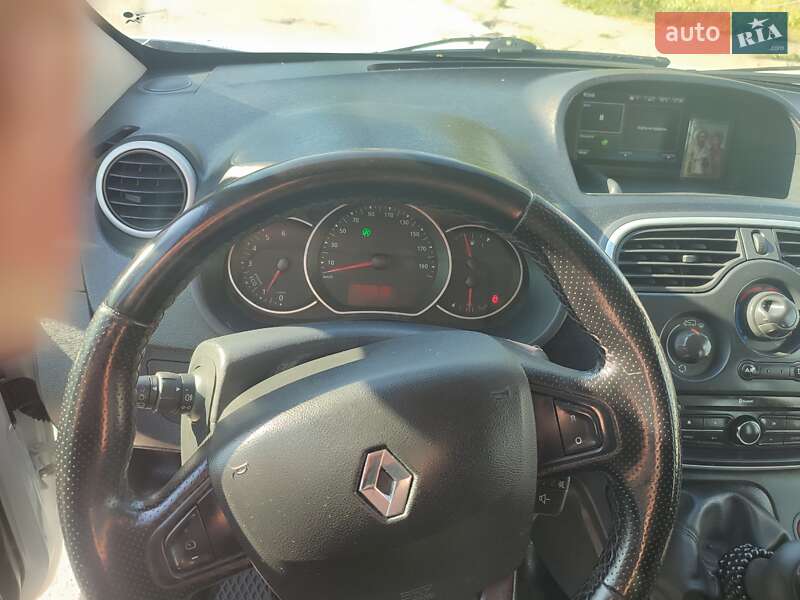 Минивэн Renault Kangoo 2016 в Запорожье