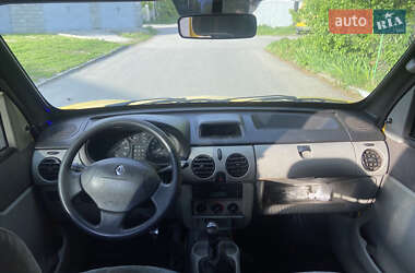 Минивэн Renault Kangoo 2003 в 