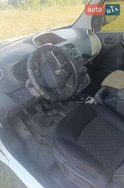 Грузопассажирский фургон Renault Kangoo 2015 в 