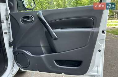 Грузовой фургон Renault Kangoo 2013 в 