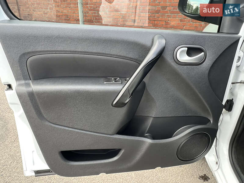 Минивэн Renault Kangoo 2018 в Дрогобыче