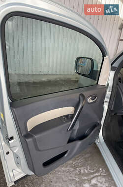 Мінівен Renault Kangoo 2012 в 