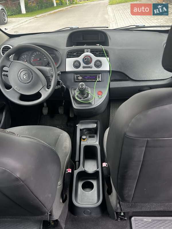 Минивэн Renault Kangoo 2011 в Луцке