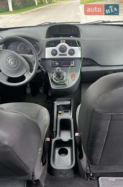 Минивэн Renault Kangoo 2011 в 