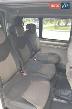 Минивэн Renault Kangoo 2004 в 