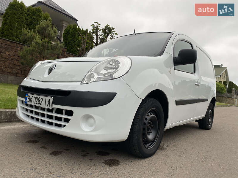 Грузовой фургон Renault Kangoo 2011 в Ровно