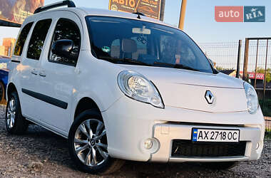Минивэн Renault Kangoo 2013 в 