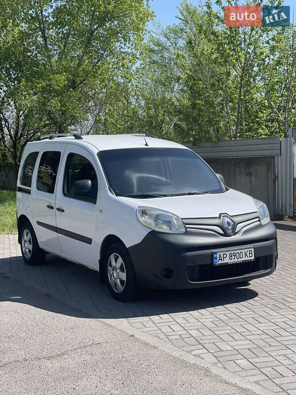Минивэн Renault Kangoo 2013 в 