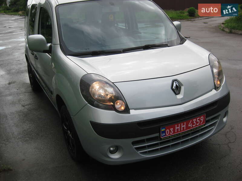 Мінівен Renault Kangoo 2008 в Звенигородці