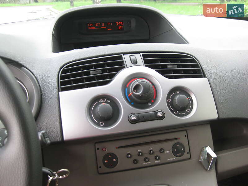 Мінівен Renault Kangoo 2008 в Звенигородці