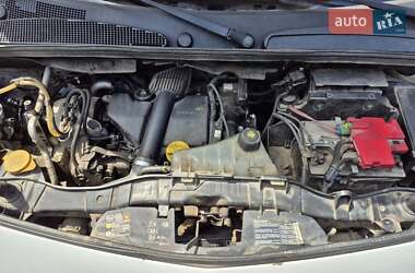 Грузовой фургон Renault Kangoo 2012 в 
