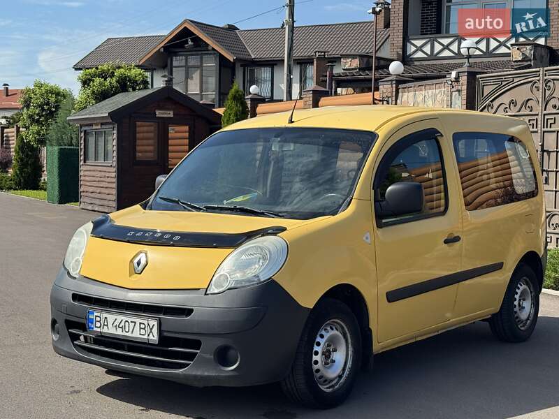 Другие грузовики Renault Kangoo 2010 в Киеве