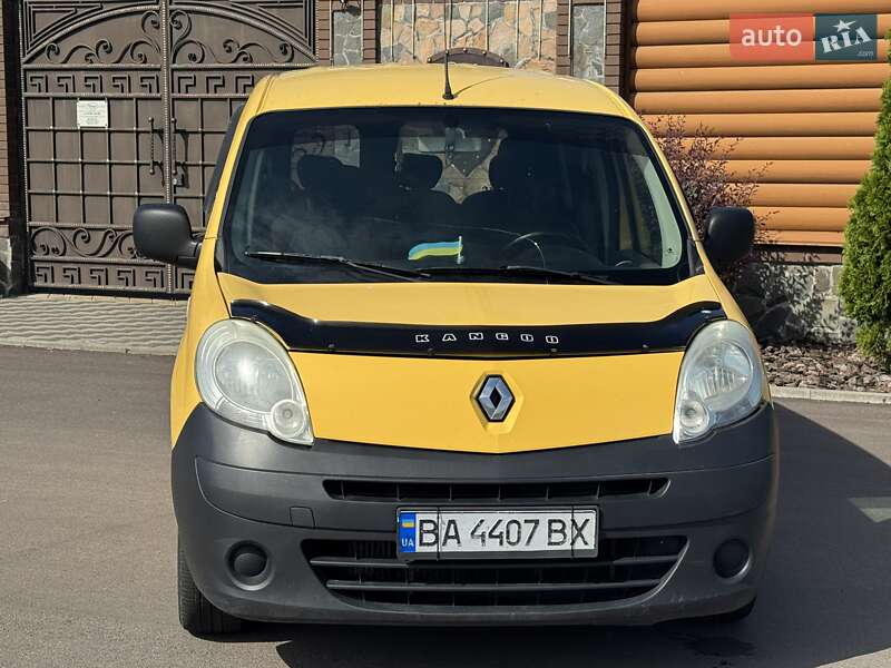 Другие грузовики Renault Kangoo 2010 в Киеве