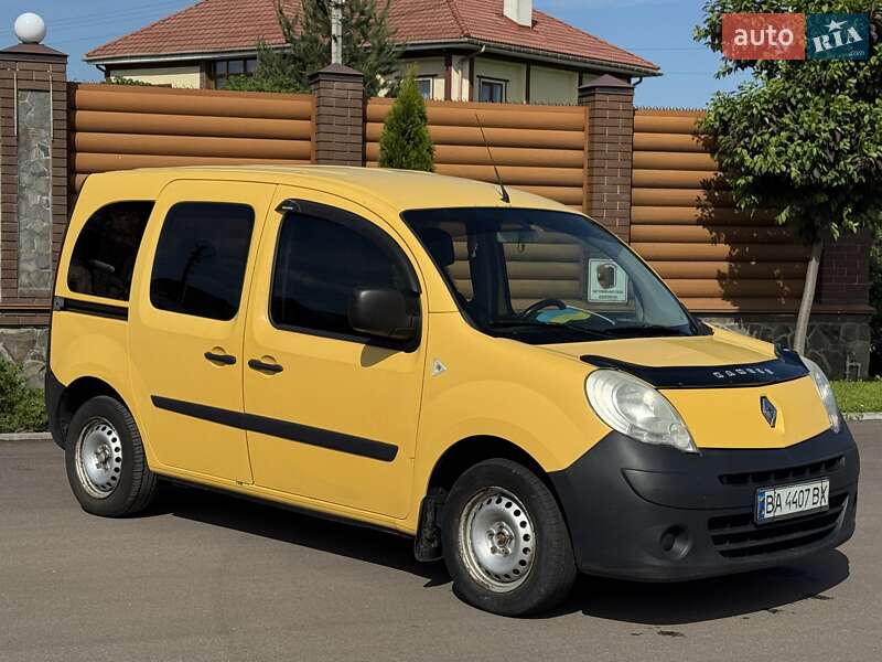 Другие грузовики Renault Kangoo 2010 в Киеве