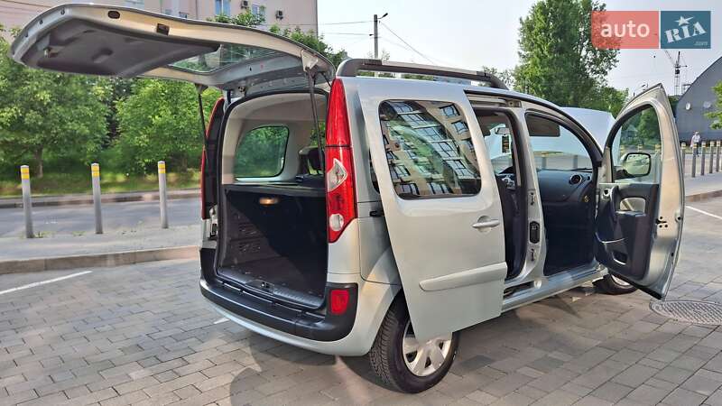 Минивэн Renault Kangoo 2012 в Луцке